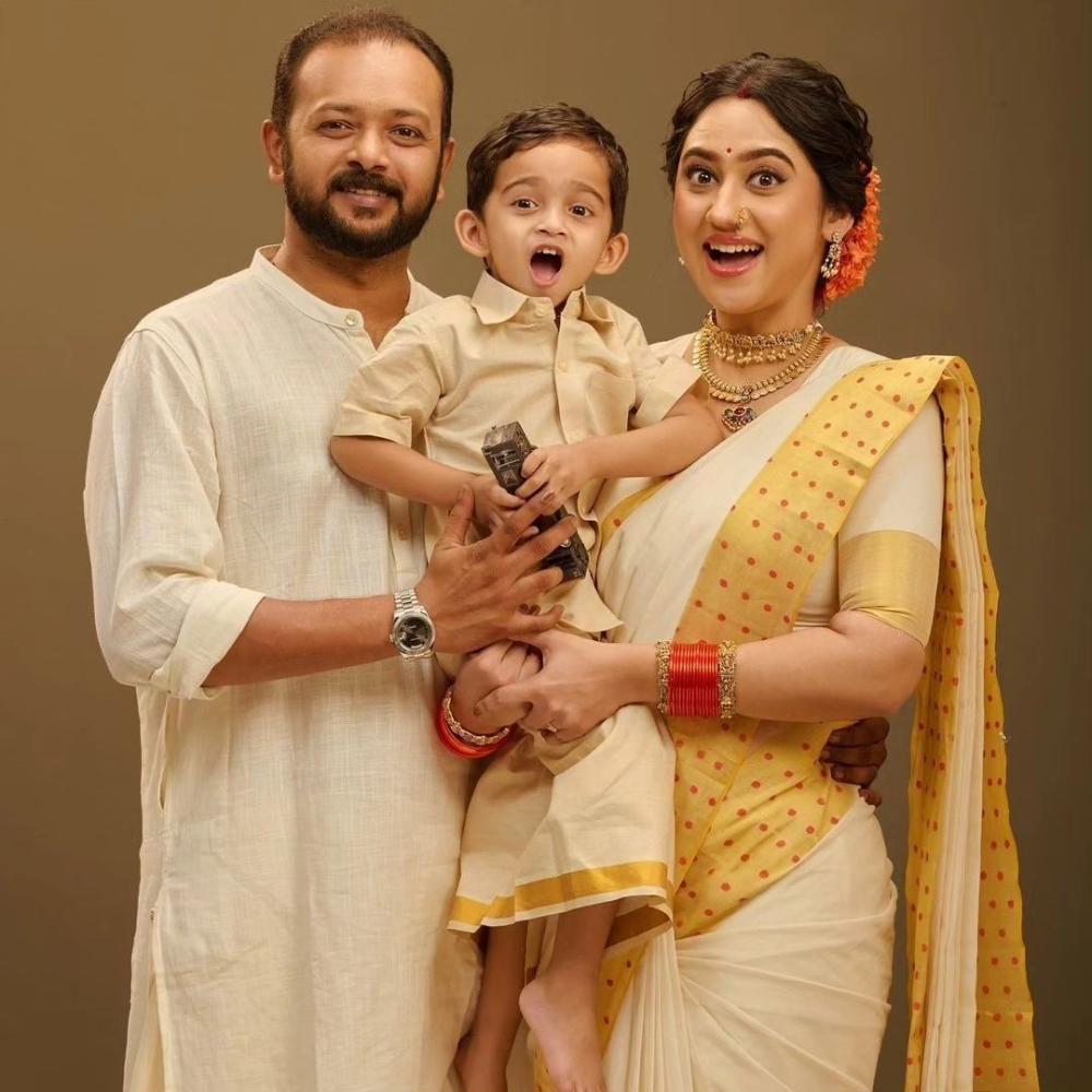 actress-miya-george-onam-celebration-photos